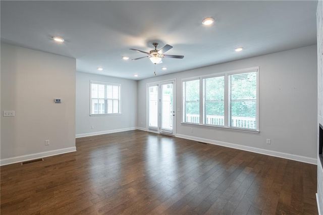 2701 Cedar Pine Way, Doraville, GA 30360