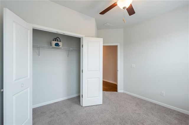 2701 Cedar Pine Way, Doraville, GA 30360