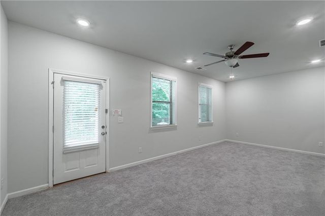 2701 Cedar Pine Way, Doraville, GA 30360