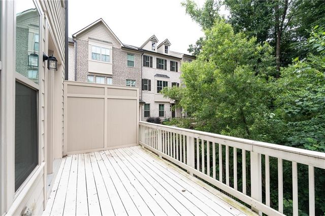 2701 Cedar Pine Way, Doraville, GA 30360