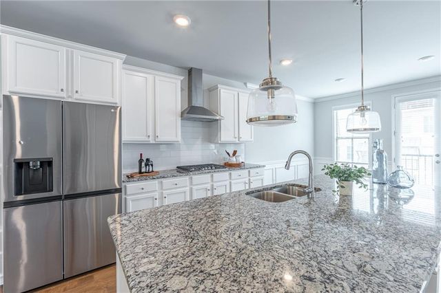 2701 Cedar Pine Way, Doraville, GA 30360