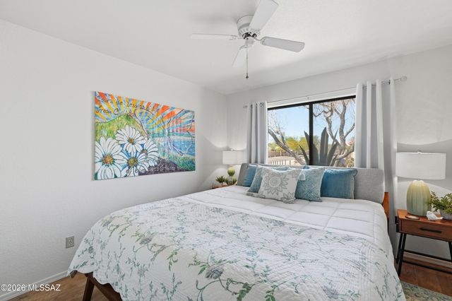 200 E Suntree Street, Tucson, AZ 85737