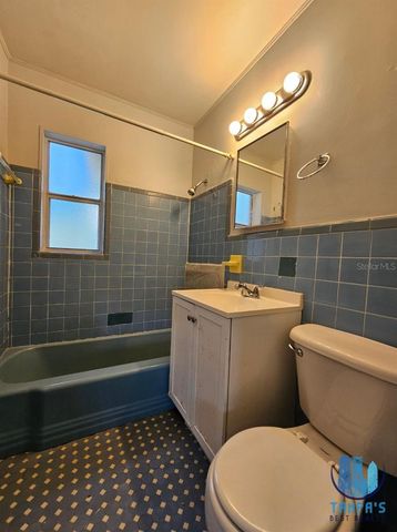 2721 DOYLE CIRCLE, Lakeland, FL 33801