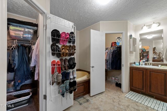 721 Old Midway Road, Midway, TN 37809