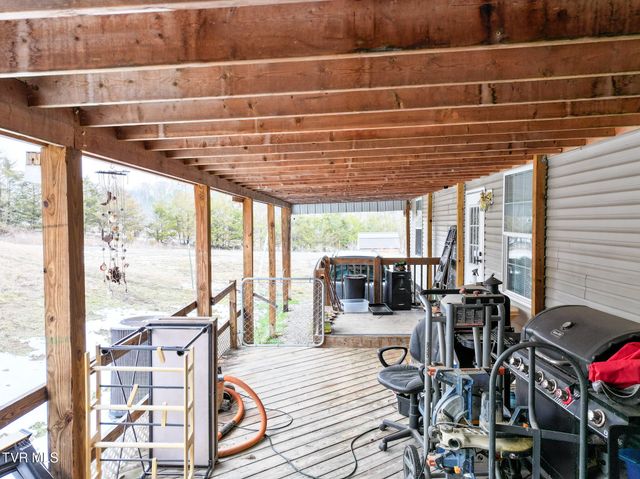 721 Old Midway Road, Midway, TN 37809