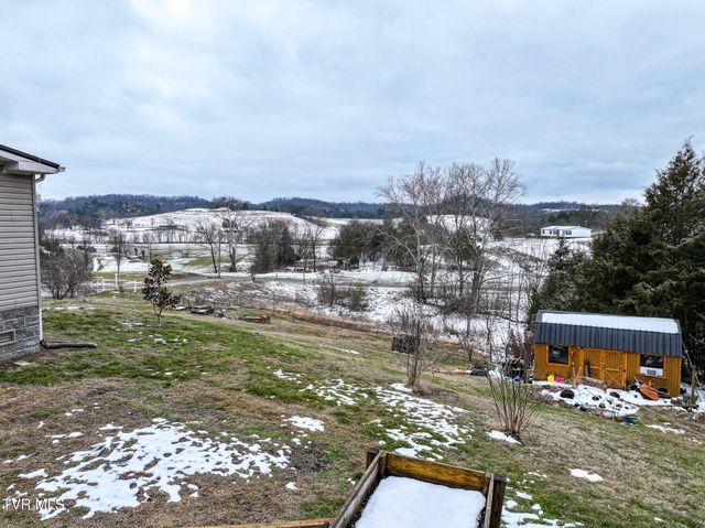 721 Old Midway Road, Midway, TN 37809