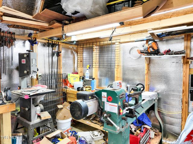 721 Old Midway Road, Midway, TN 37809