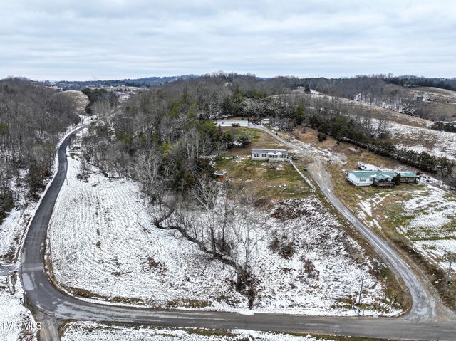 721 Old Midway Road, Midway, TN 37809