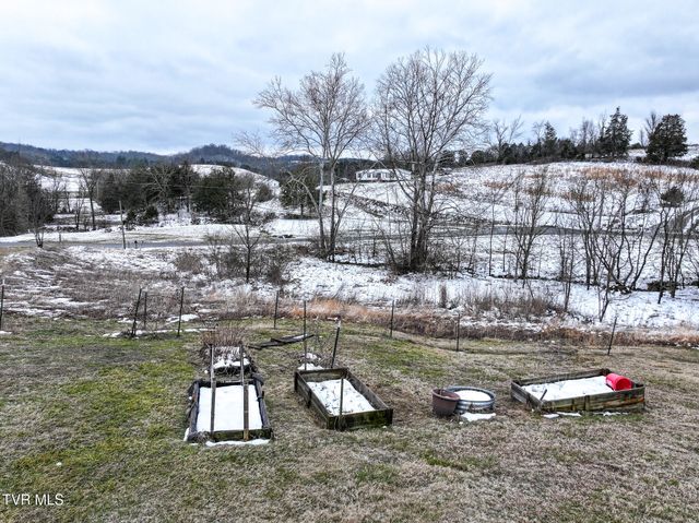 721 Old Midway Road, Midway, TN 37809