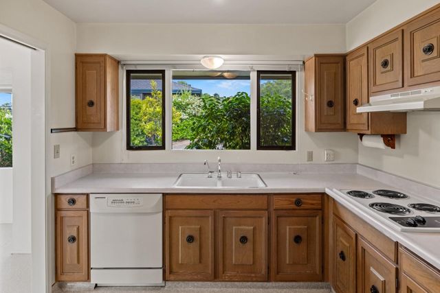 254 Del Mesa, Carmel, CA 93923