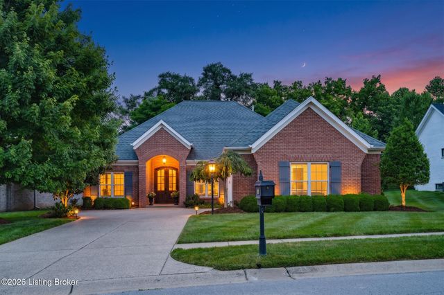 4338 Sanctuary Bluff Ln, Louisville, KY 40241