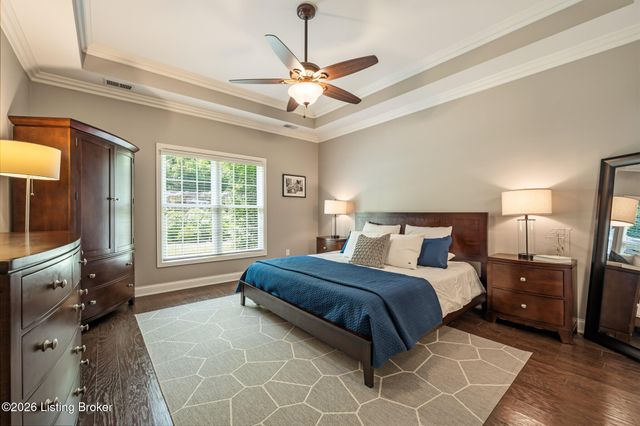4338 Sanctuary Bluff Ln, Louisville, KY 40241