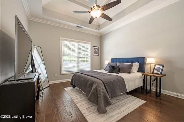 4338 Sanctuary Bluff Ln, Louisville, KY 40241