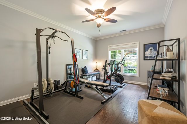 4338 Sanctuary Bluff Ln, Louisville, KY 40241