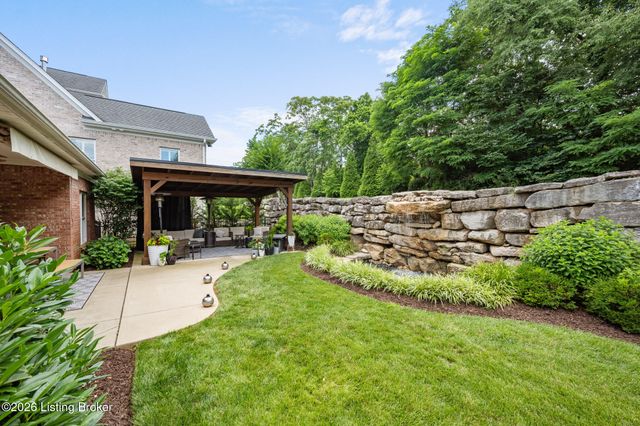 4338 Sanctuary Bluff Ln, Louisville, KY 40241