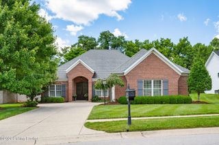 4338 Sanctuary Bluff Ln, Louisville, KY 40241