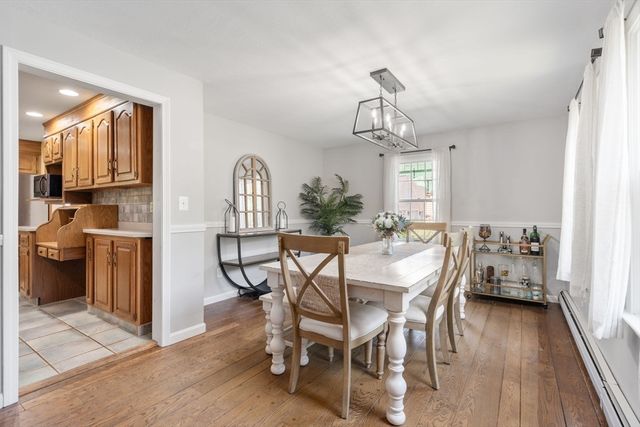 51 Laurelwood Rd, Holden, MA 01520