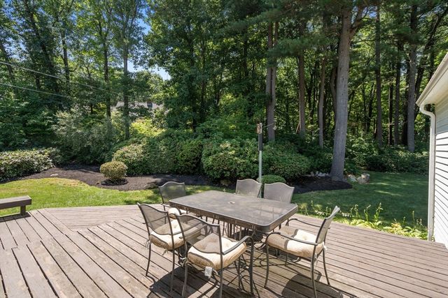 51 Laurelwood Rd, Holden, MA 01520