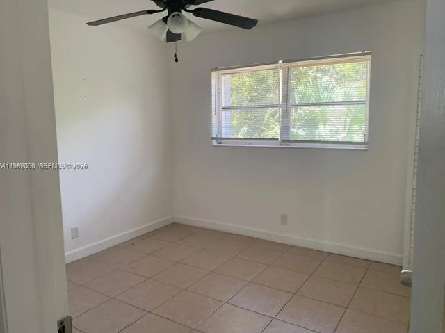 637 NE 6th Ct K, Boynton Beach, FL 33435