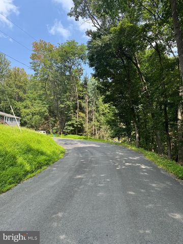 1832 RIDGE RD, Haymarket, VA 20169