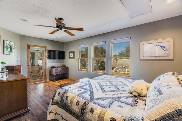 7 Kings Court, Tijeras, NM 87059