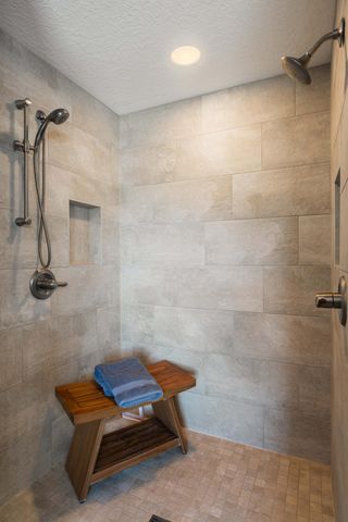 7 Kings Court, Tijeras, NM 87059