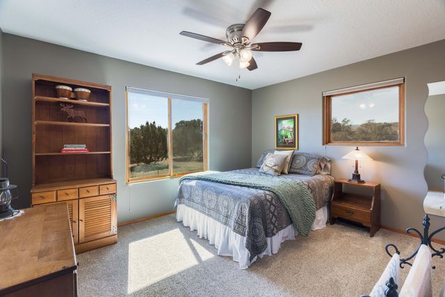 7 Kings Court, Tijeras, NM 87059