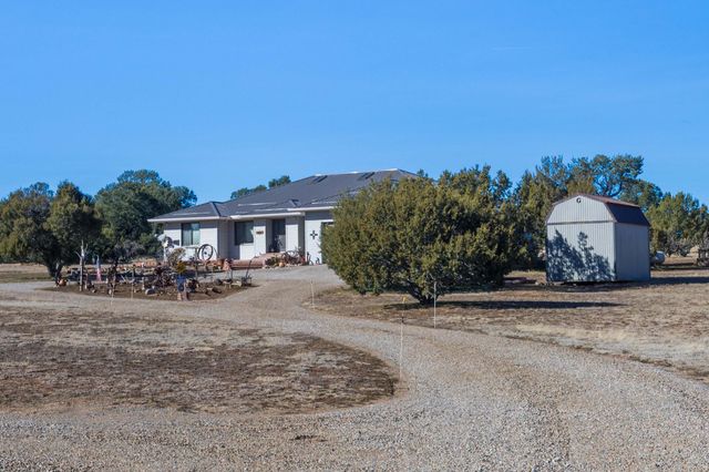 7 Kings Court, Tijeras, NM 87059