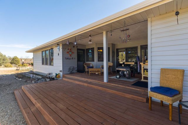 7 Kings Court, Tijeras, NM 87059