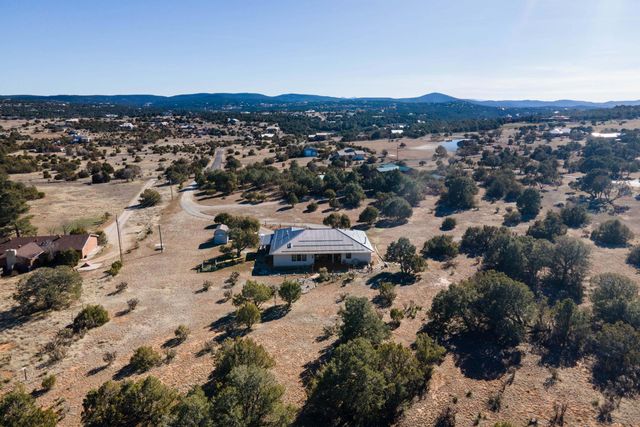 7 Kings Court, Tijeras, NM 87059