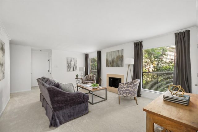 1601 S Shepherd Drive 113, Houston, TX 77019