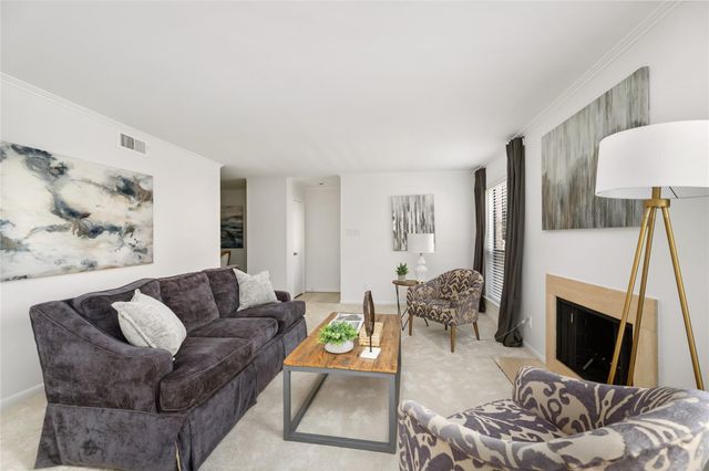 1601 S Shepherd Drive 113, Houston, TX 77019