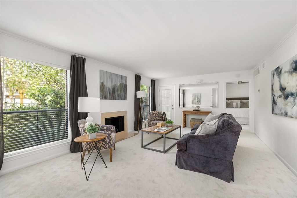 1601 S Shepherd Drive 113, Houston, TX 77019