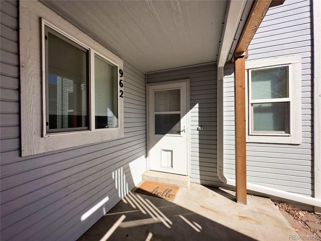 962 S Yukon Street, Lakewood, CO 80226