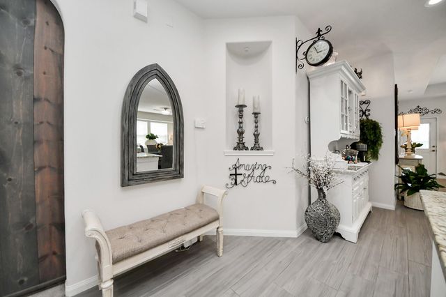 9617 Yellow Rose Drive, Texas City, TX 77591