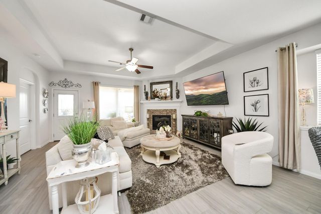 9617 Yellow Rose Drive, Texas City, TX 77591