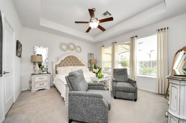 9617 Yellow Rose Drive, Texas City, TX 77591