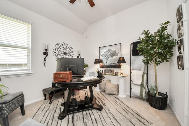 9617 Yellow Rose Drive, Texas City, TX 77591