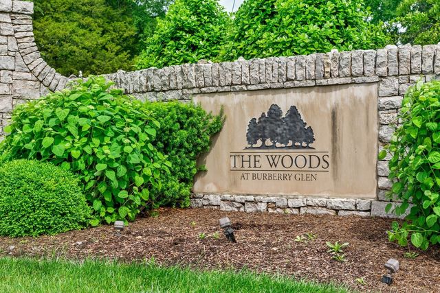 1858 Abbey Wood Dr, Nolensville, TN 37135