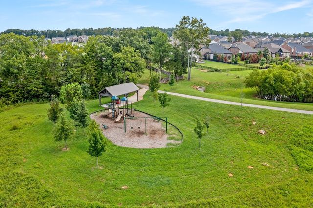 1858 Abbey Wood Dr, Nolensville, TN 37135