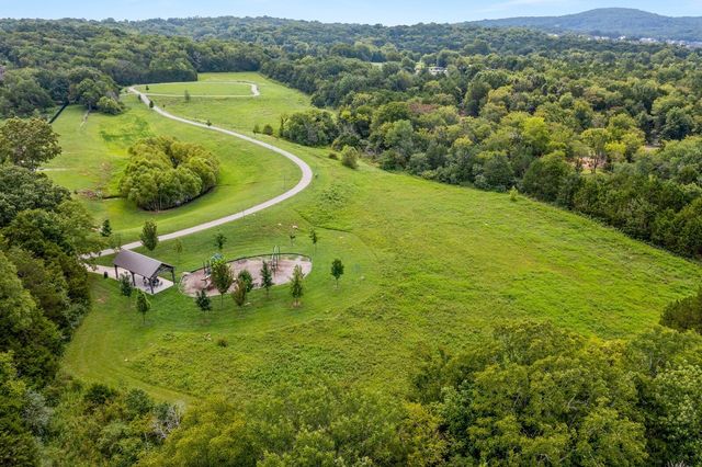 1858 Abbey Wood Dr, Nolensville, TN 37135