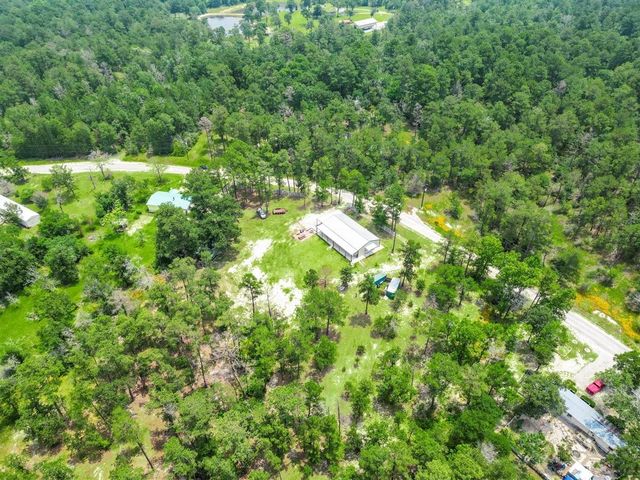 95 Sunrise Loop, Huntsville, TX 77320