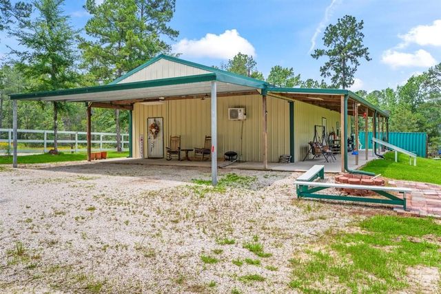 95 Sunrise Loop, Huntsville, TX 77320