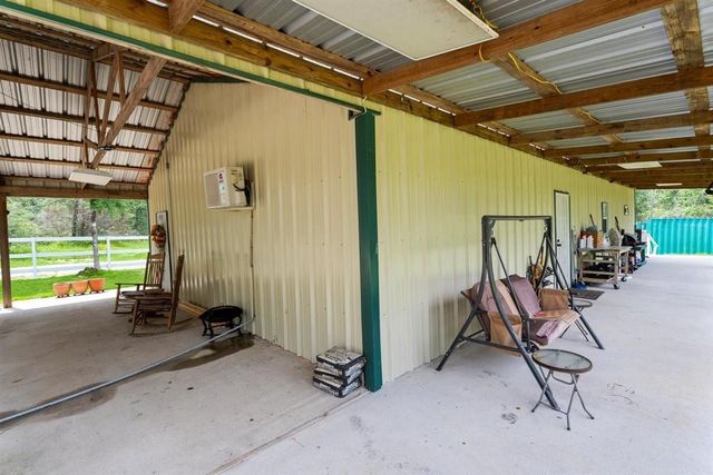 95 Sunrise Loop, Huntsville, TX 77320