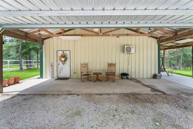 95 Sunrise Loop, Huntsville, TX 77320