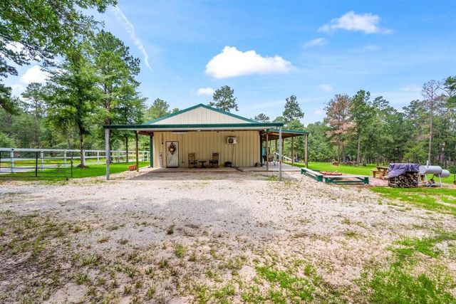 95 Sunrise Loop, Huntsville, TX 77320