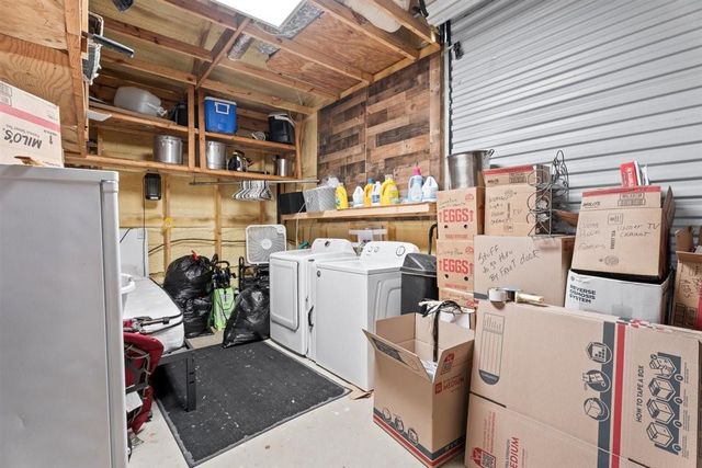 95 Sunrise Loop, Huntsville, TX 77320