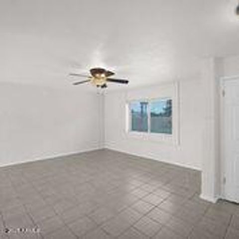 8249 E THOMAS Road E, Scottsdale, AZ 85251