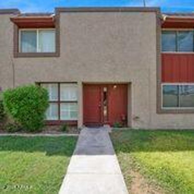 8249 E THOMAS Road E, Scottsdale, AZ 85251