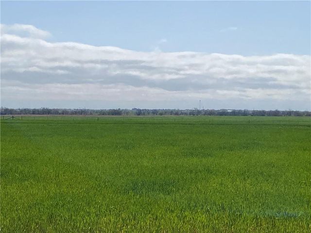 4800 Old Farm Road, El Reno, OK 73036